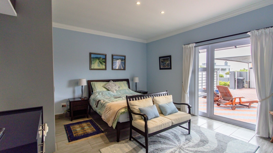 4 Bedroom Property for Sale in Yzerfontein Western Cape